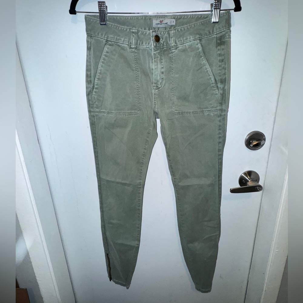 Vineyard Vines Pants
